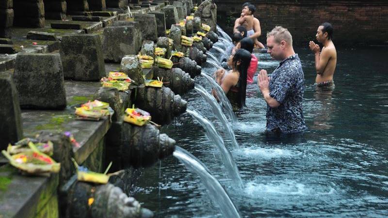 Tirta Empul Temple - Tampak Siring