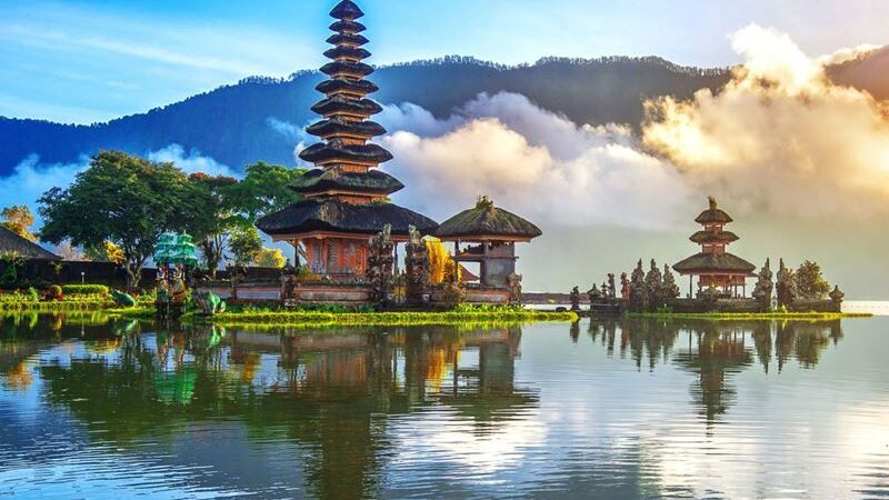 ulun-danu-beratan-temple